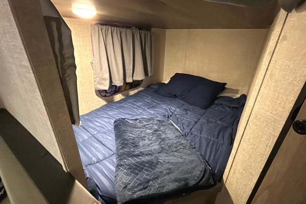 The Cozy Camper
