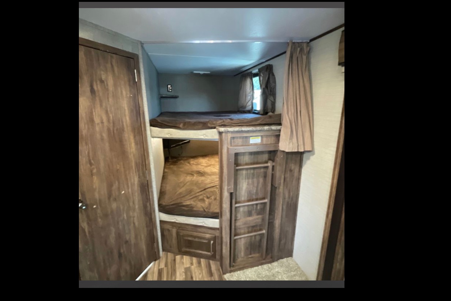Keystone Cougar Travel Trailer