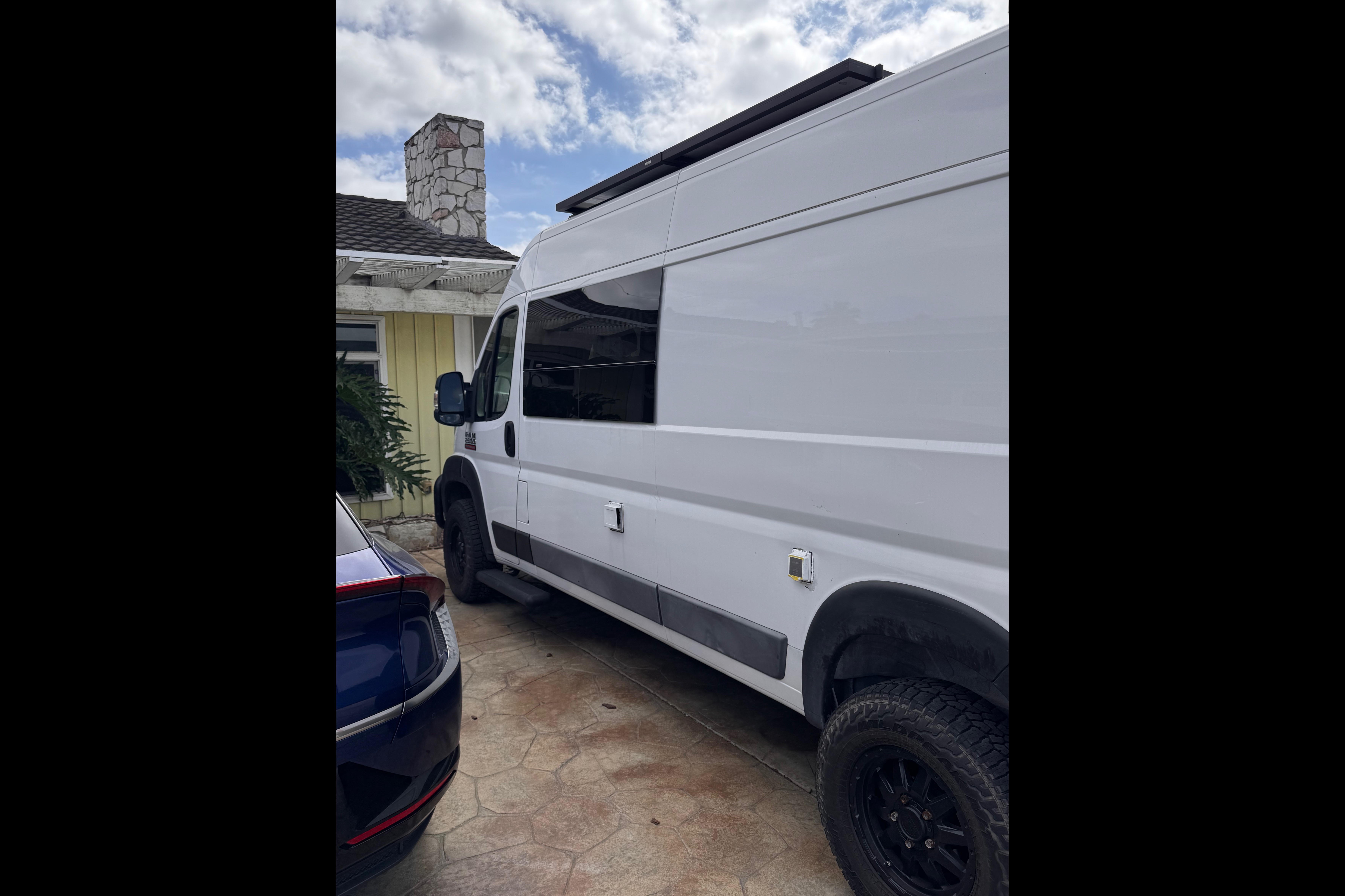 2019 Ram Promaster 2500 High Roof Camper Van