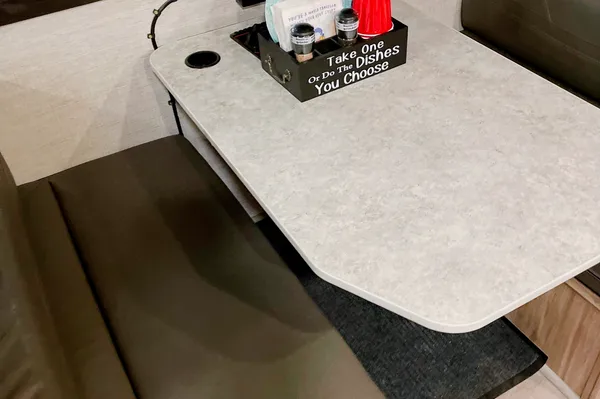 Mike's 2021 Jayco Redhawk SE 27N Class C ( Quemahoning dam delivery special )