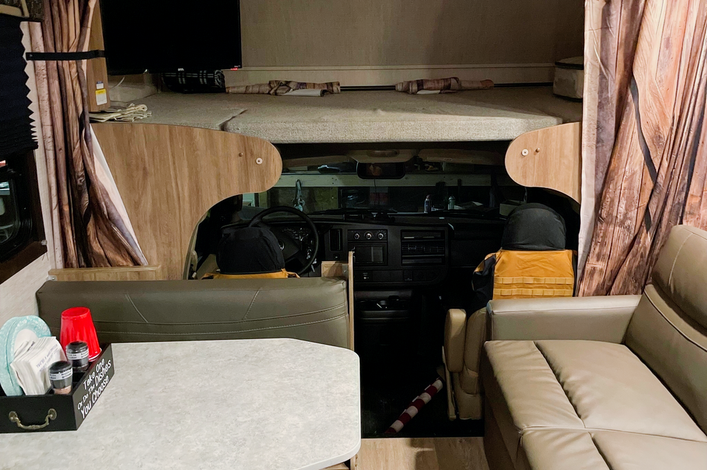Mike's 2021 Jayco Redhawk SE 27N Class C  ( Quemahoning dam delivery special )