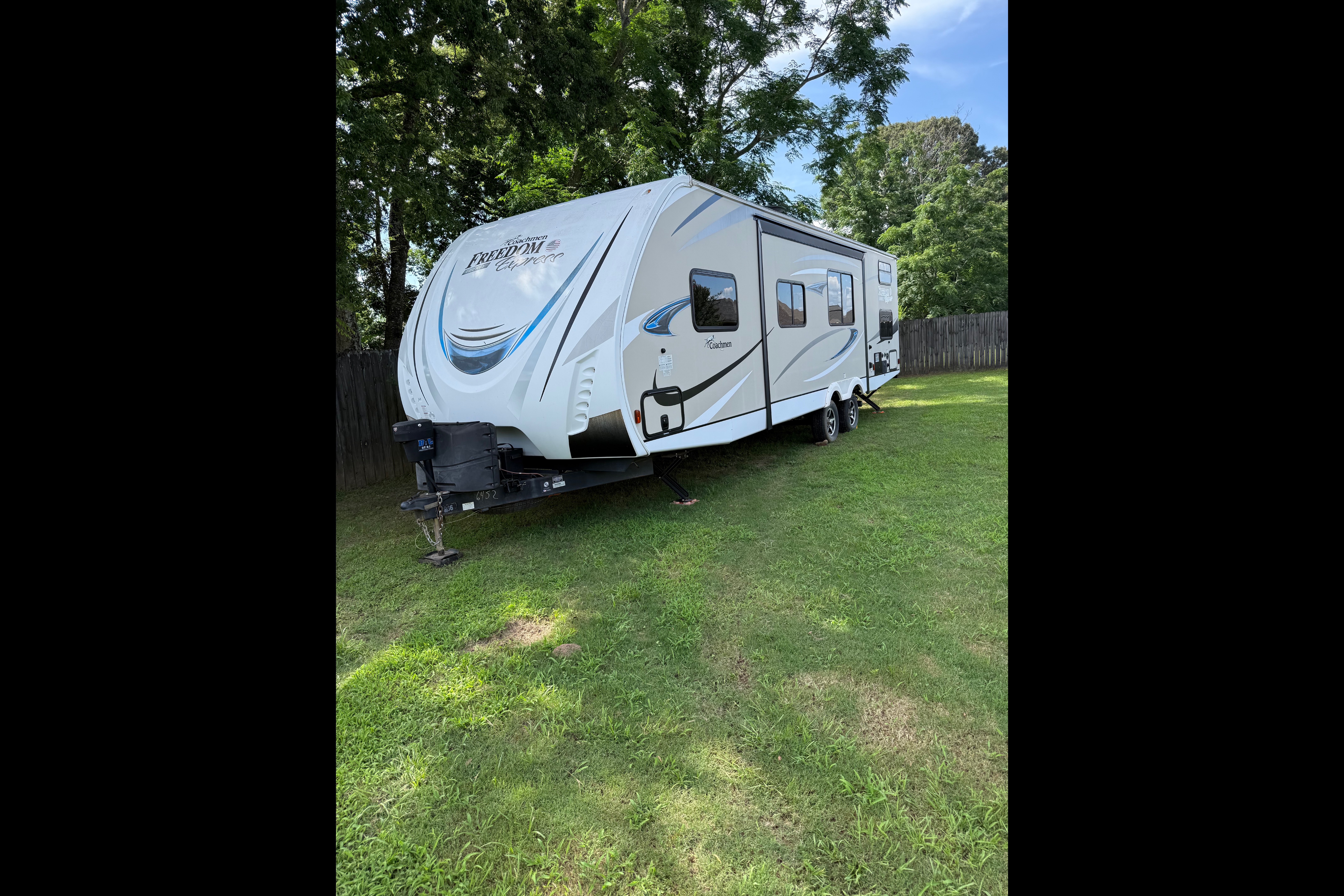2019 Coachmen Freedom Liberty Express