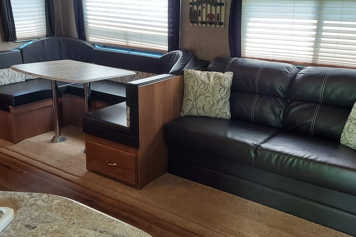 32ft Coachmen Catalina  Travel Trailer