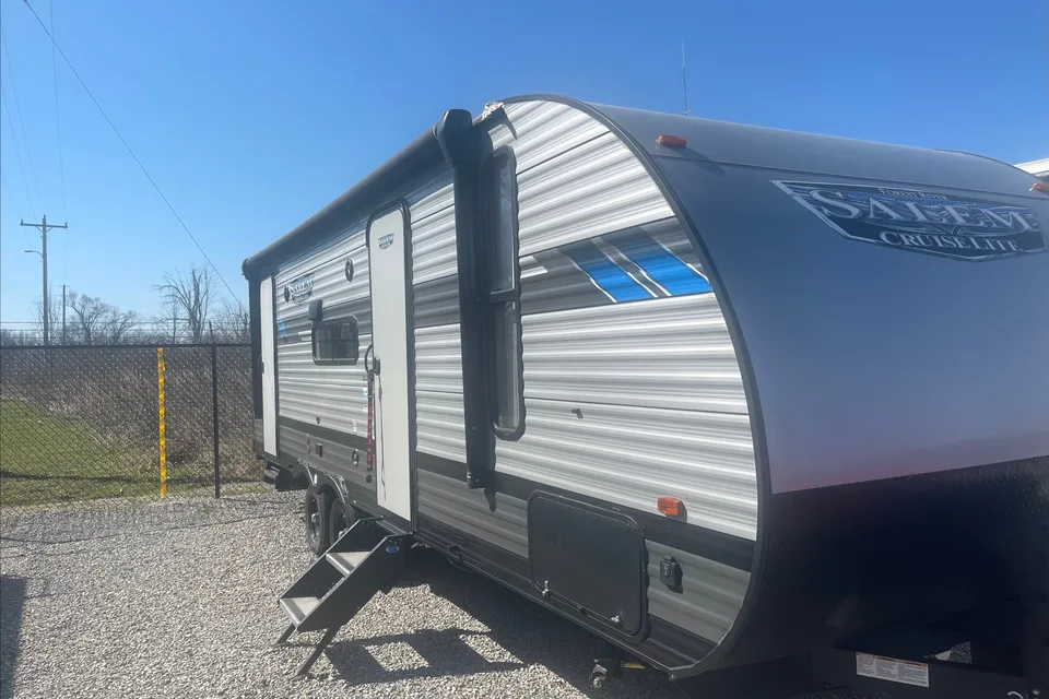 Benjamin's Forest River Salem Cruise Lite Travel Trailer