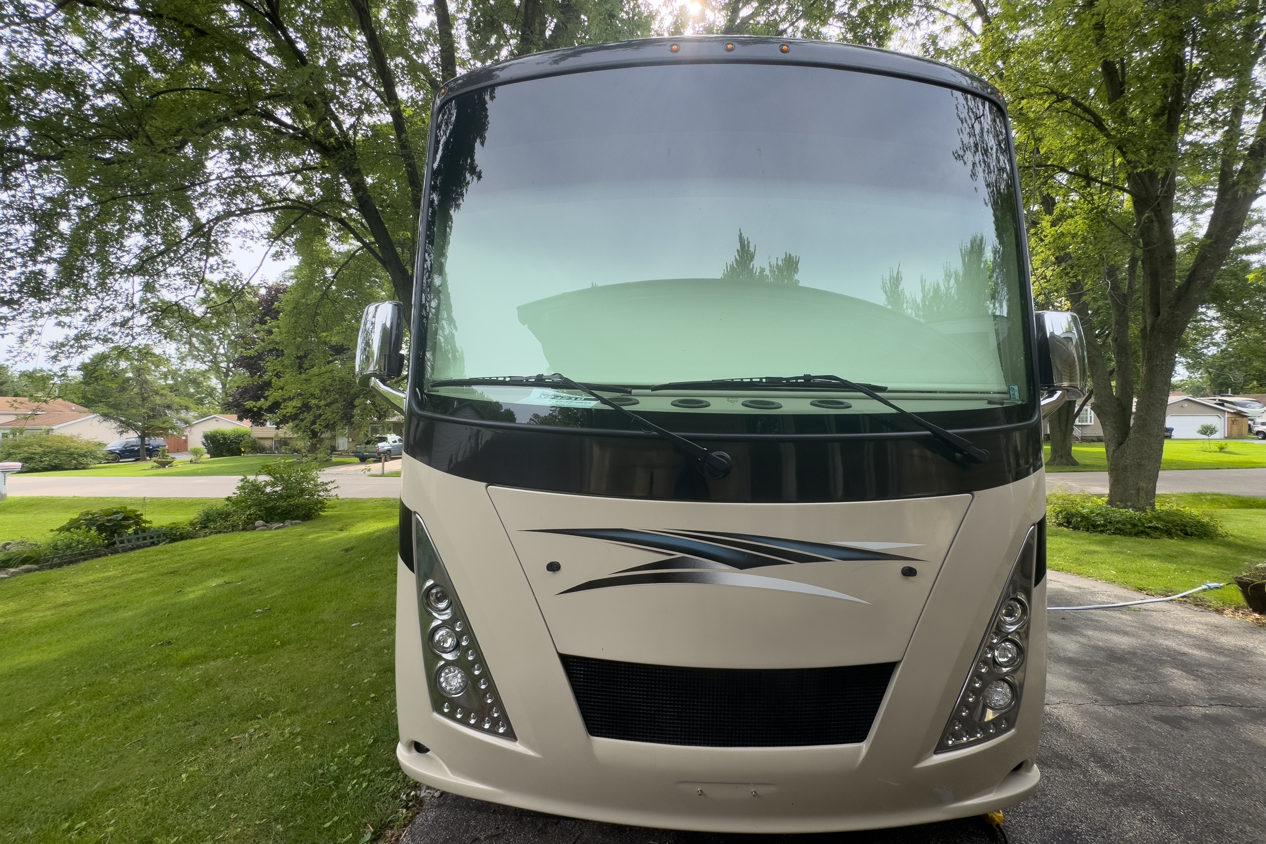 Arthur 's Thor Motor Coach windsport 35m Class A