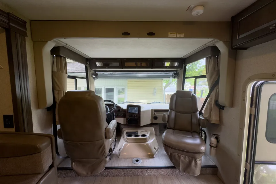 Arthur 's Thor Motor Coach windsport 35m Class A