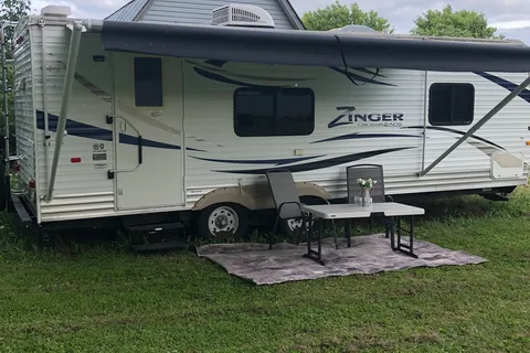Zinger Crossroads Travel Trailer