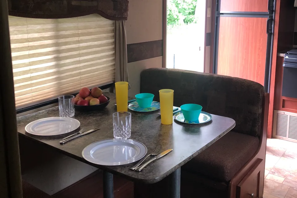Zinger Crossroads Travel Trailer