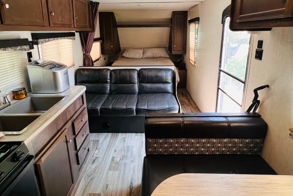 2018 StarCraft Autumn Ridge + Premium Camping Gear