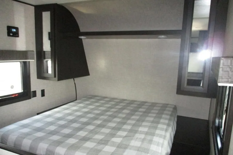 Jessica's & Craig's Jayco SLX 264bh Travel Trailer