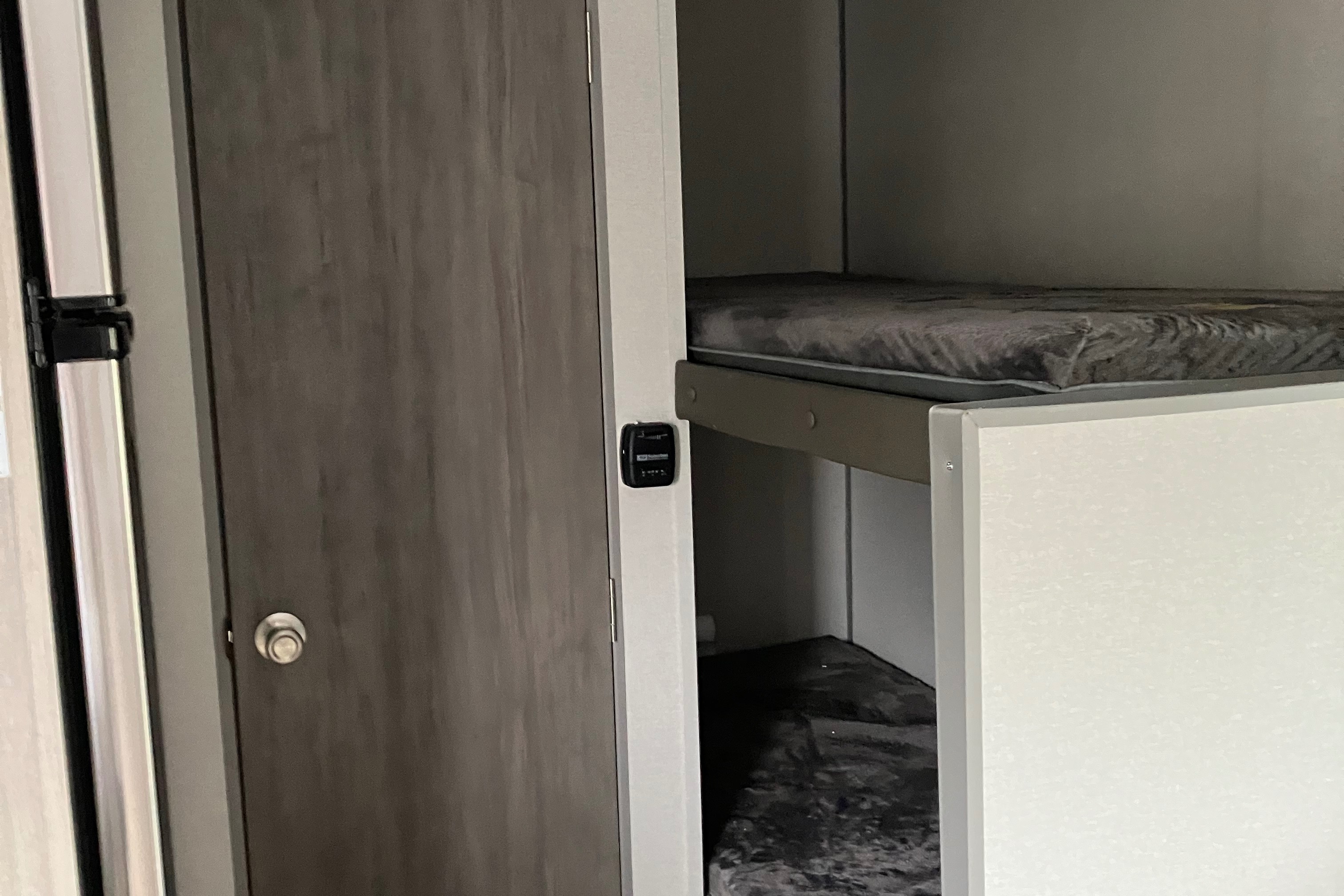 Phong's Coachmen 164BHX Travel Trailer