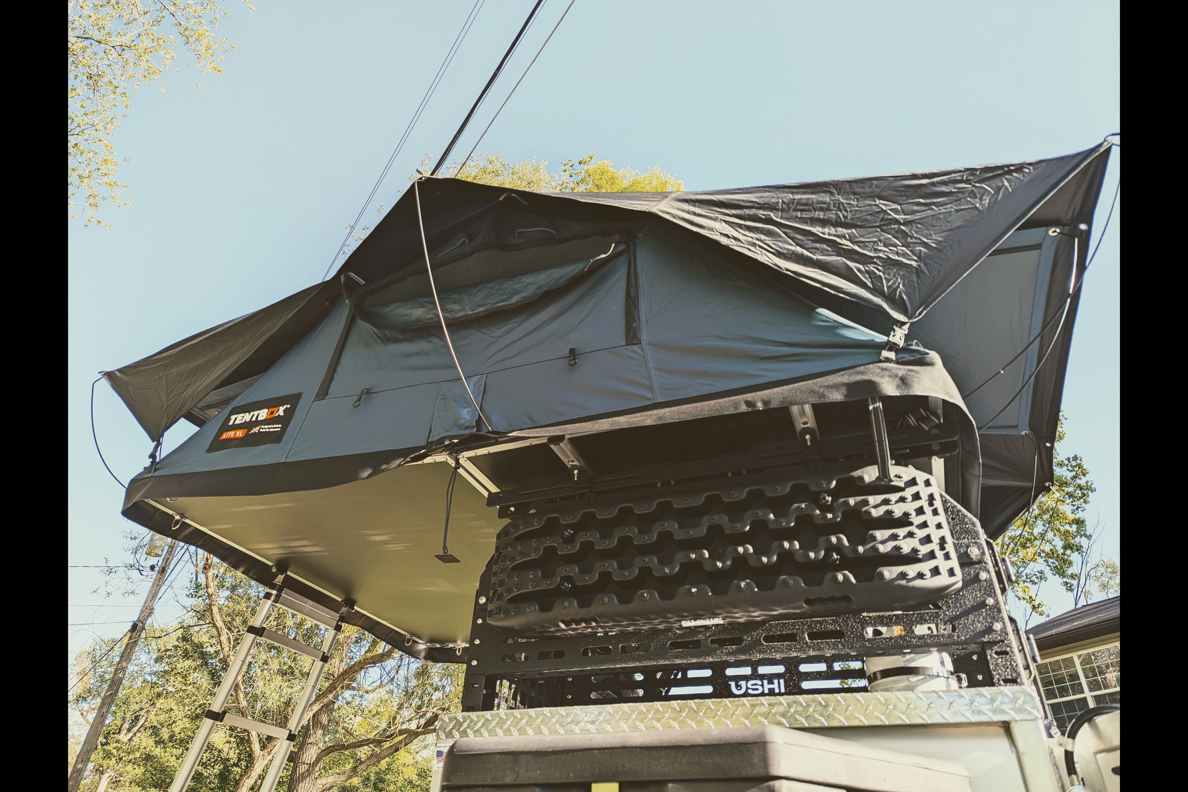Super Light: Ushi Chuck MAX Off Road Adventure Trailer