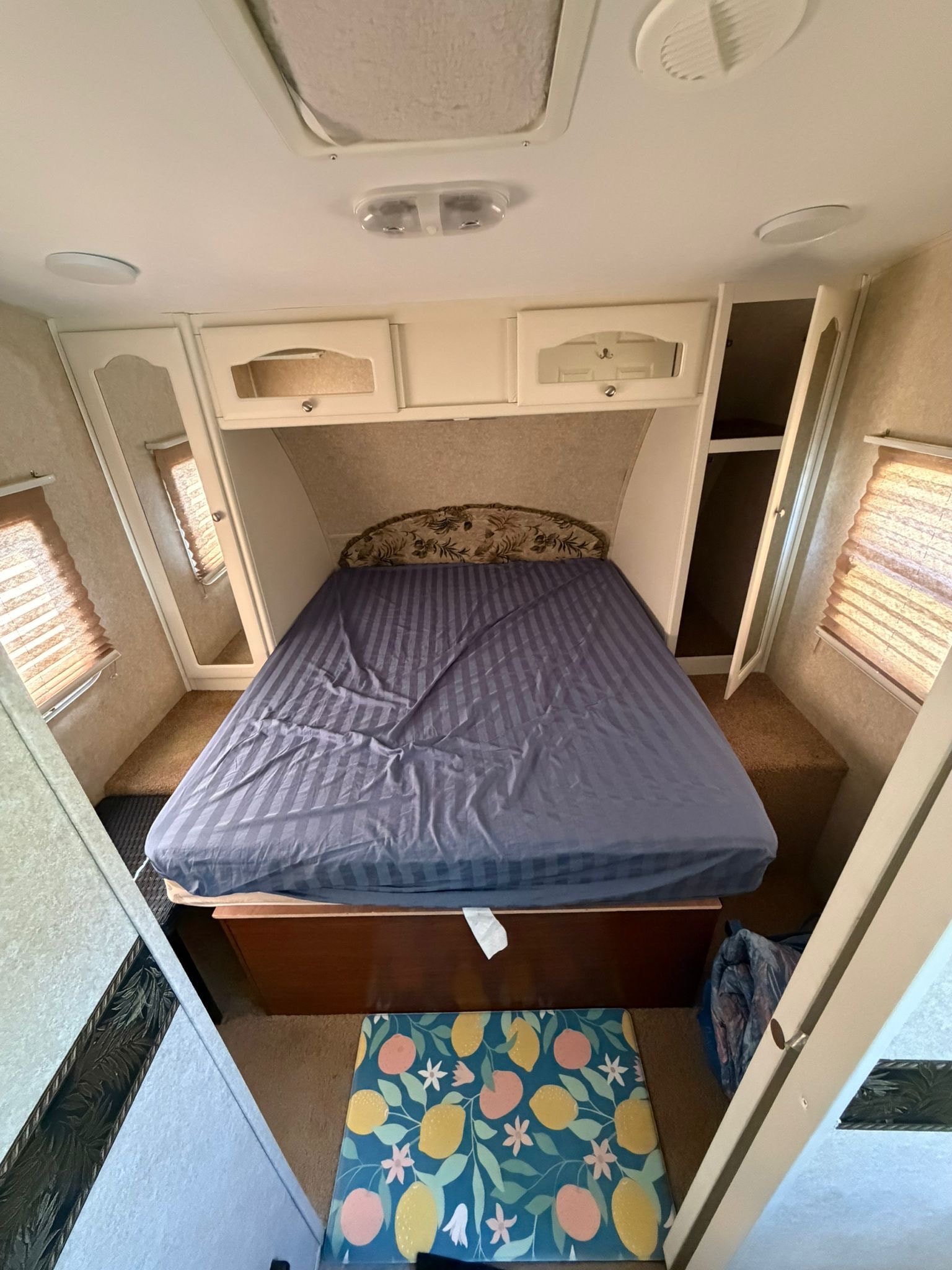 Lucky’s- Keystone Outback Sydney Addition Travel Trailer