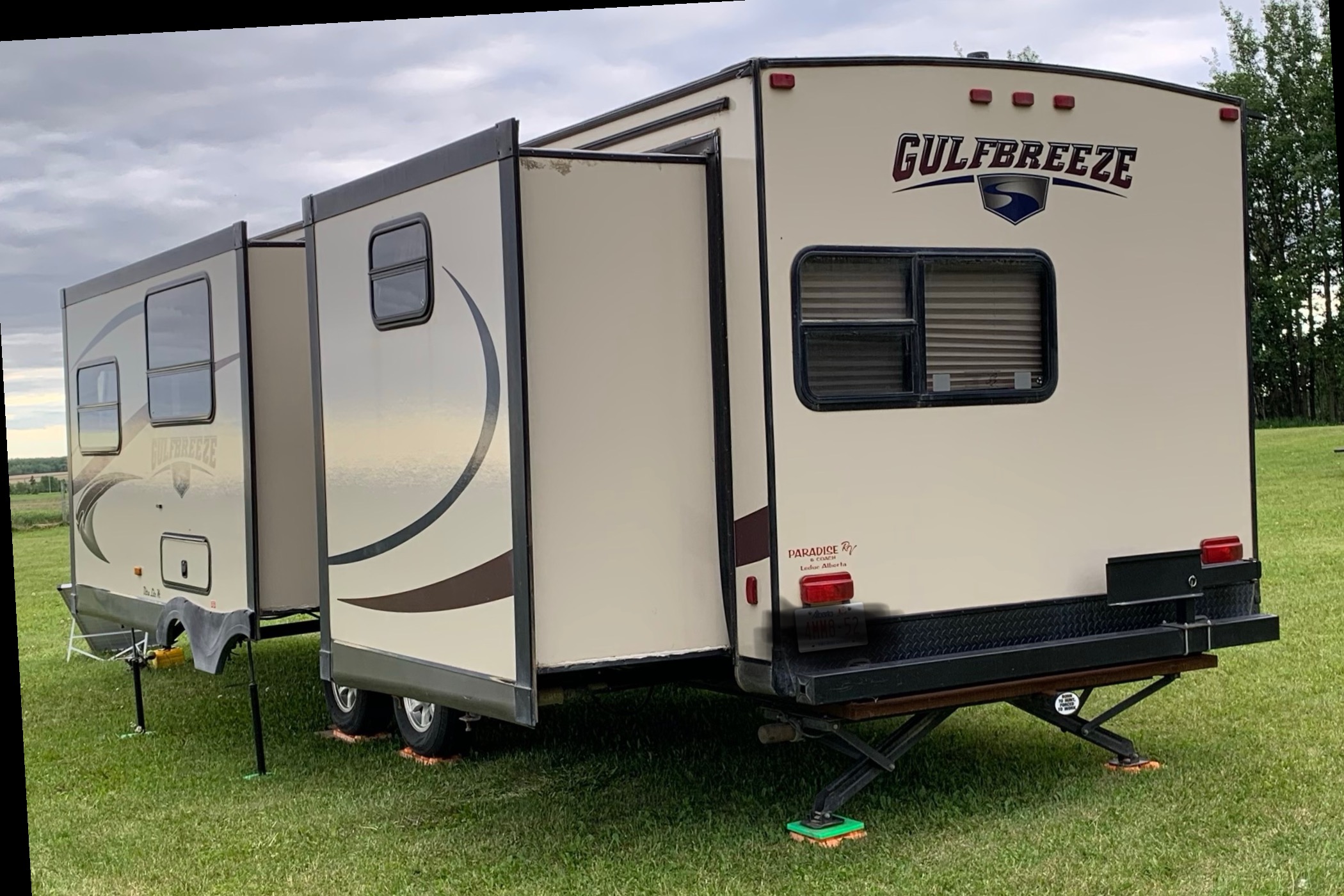 Mathew's Gulf Stream 30DBS Travel Trailer