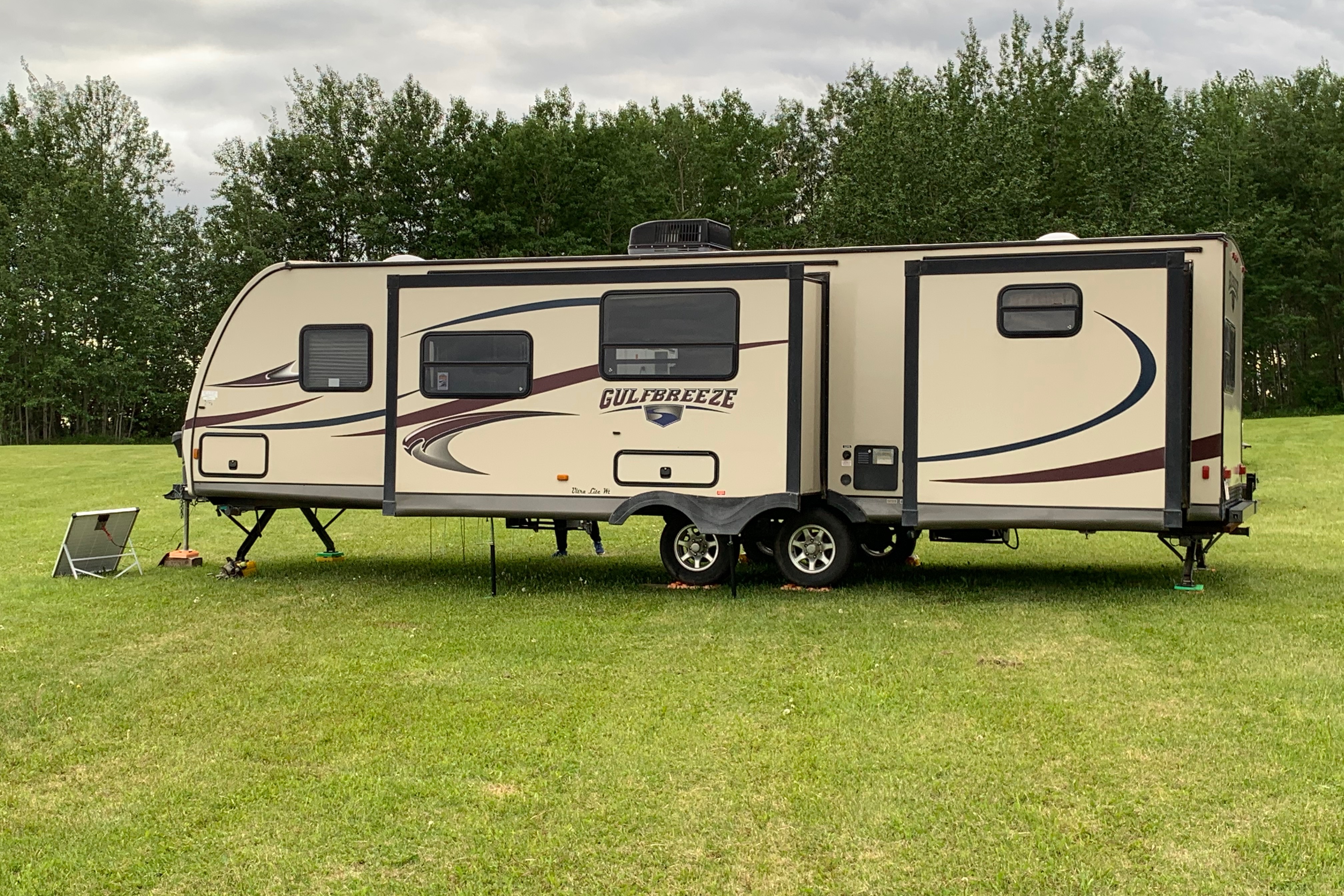 Mathew's Gulf Stream 30DBS Travel Trailer