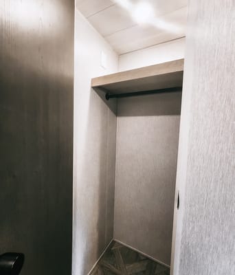 Luxurious 2023 2BR 1-1/2 Bath Trailer
