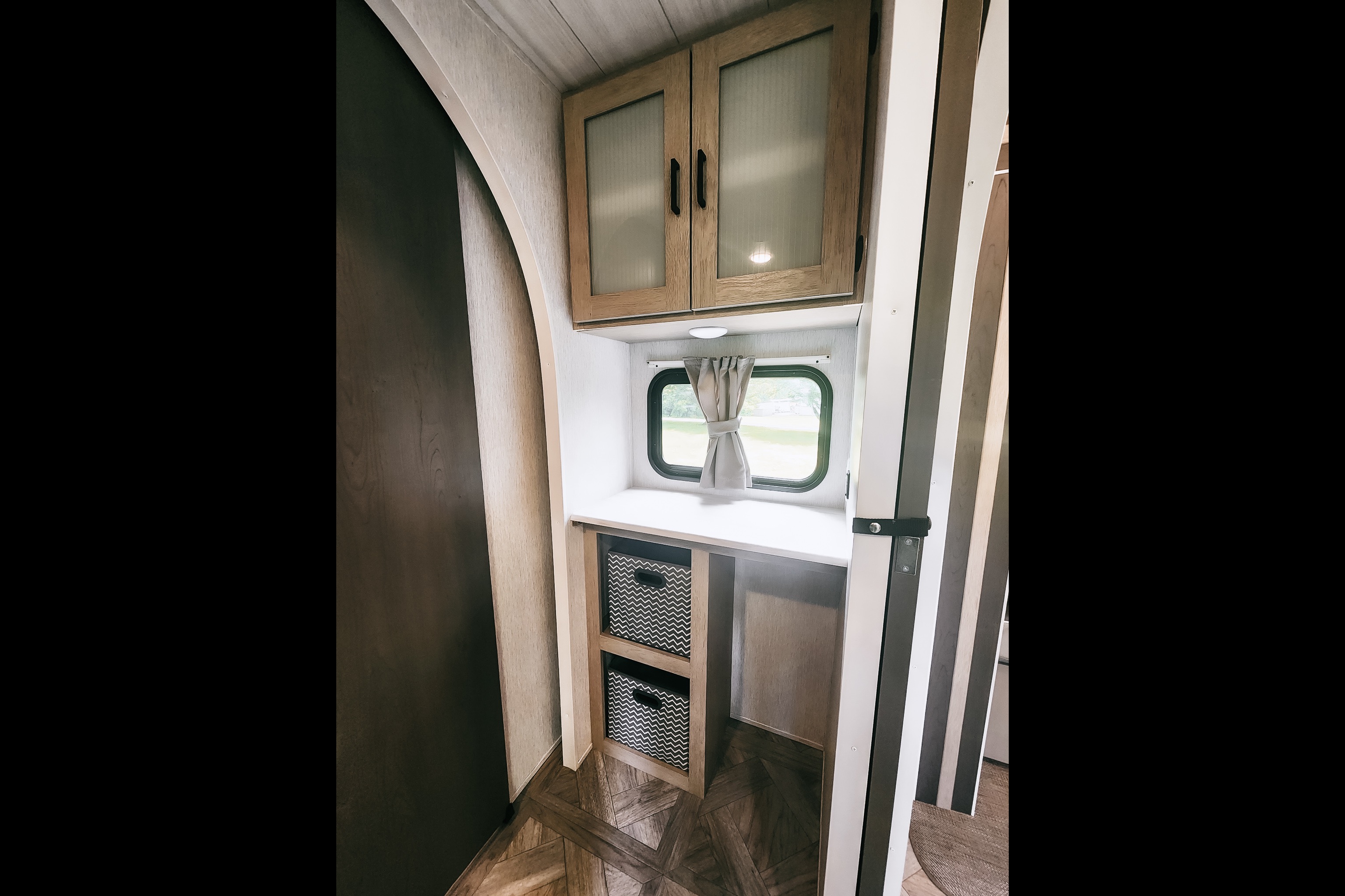 Luxurious 2023  2BR 1-1/2 Bath Trailer