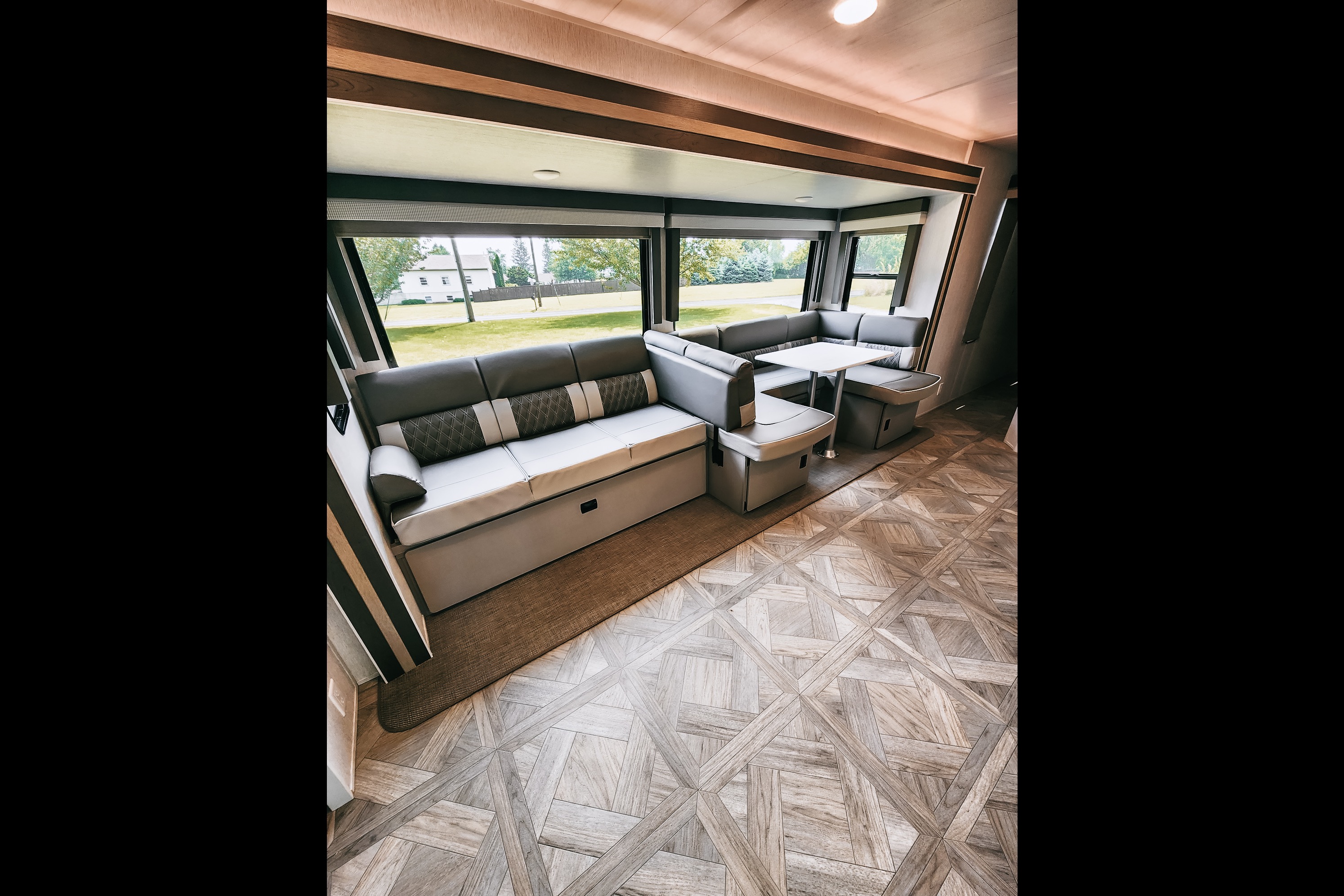 Luxurious 2023  2BR 1-1/2 Bath Trailer