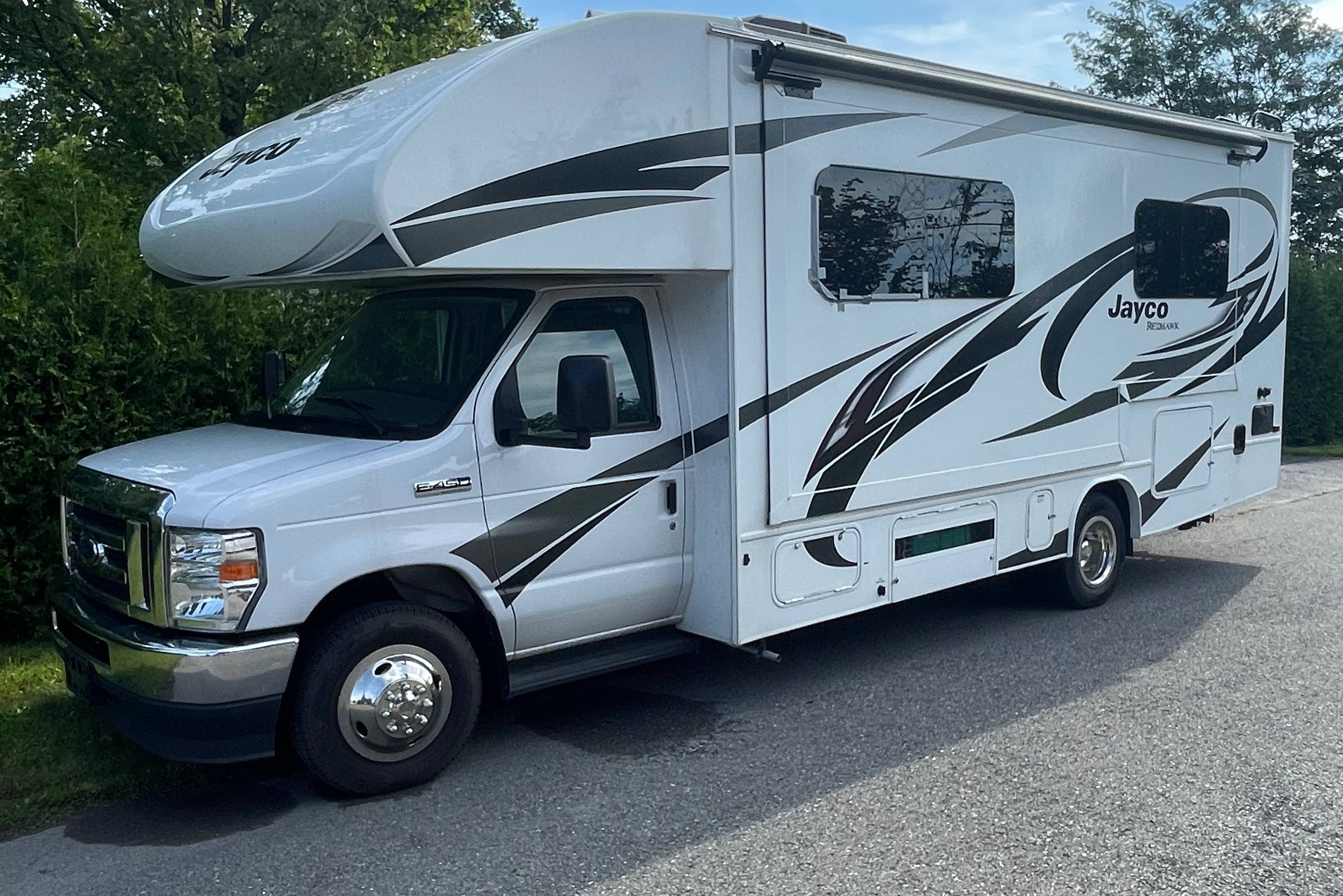 Isabelle's Jayco Redhawk Class C