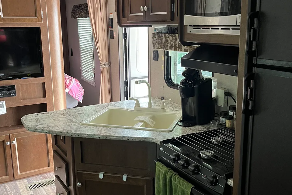 Mike's Keystone Hideout Travel Trailer