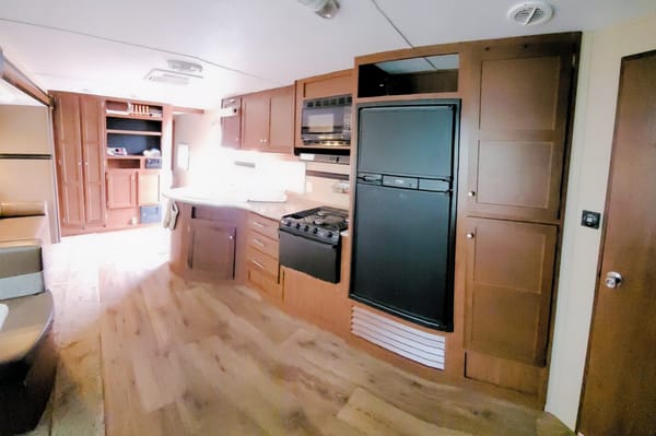 Dutchmen Aspen Trail Travel Trailer