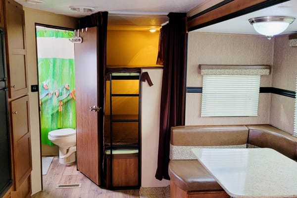 Dutchmen Aspen Trail Travel Trailer