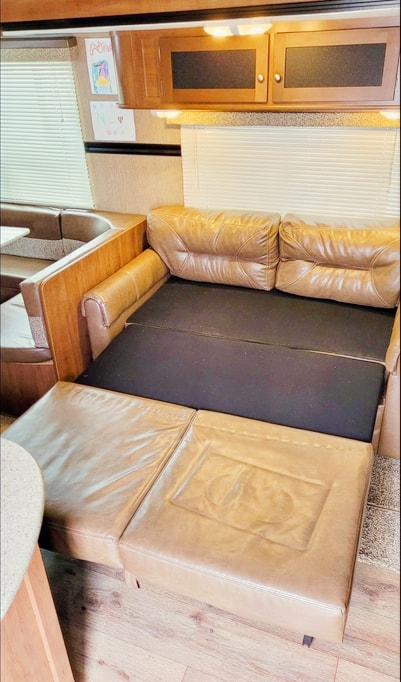 Dutchmen Aspen Trail Travel Trailer
