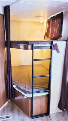 Dutchmen Aspen Trail Travel Trailer