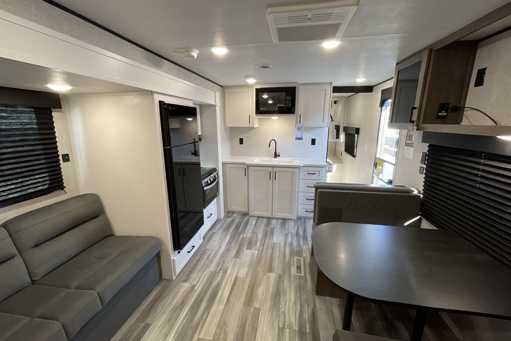 Fully loaded NEW Jayco 265BHS Travel Trailer