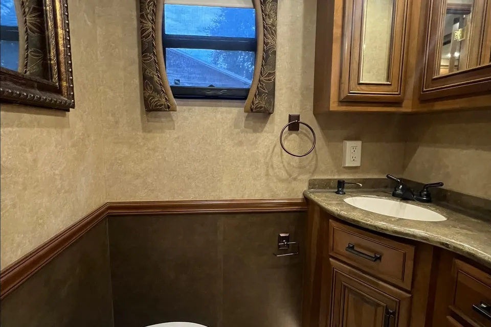 45' Entegra Coach Motorohome