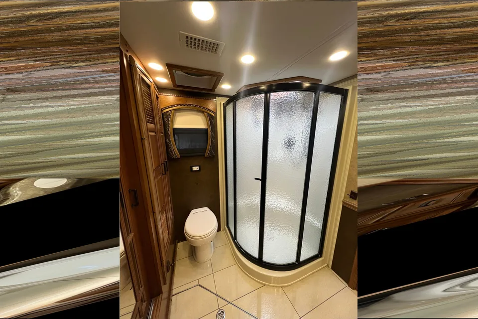 45' Entegra Coach Motorohome
