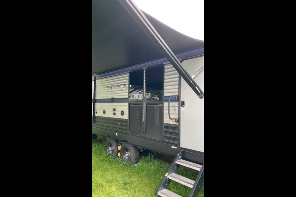 2019Forest River Cherokee 274VFK Sleeps 6!