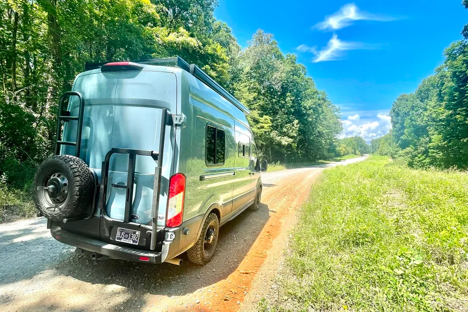 Vista Adventure Vans AWD Ford Transit