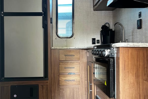 Gulf Stream Kingsport Travel Trailer