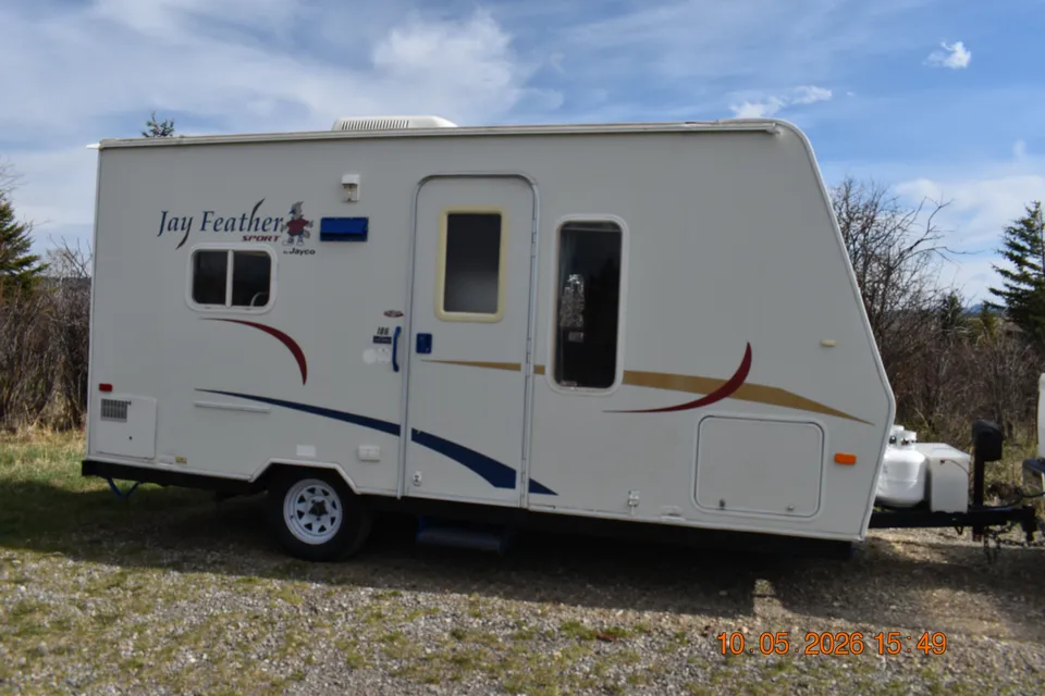 Yvonne's Jayco Jay Feather Sport Travel Trailer