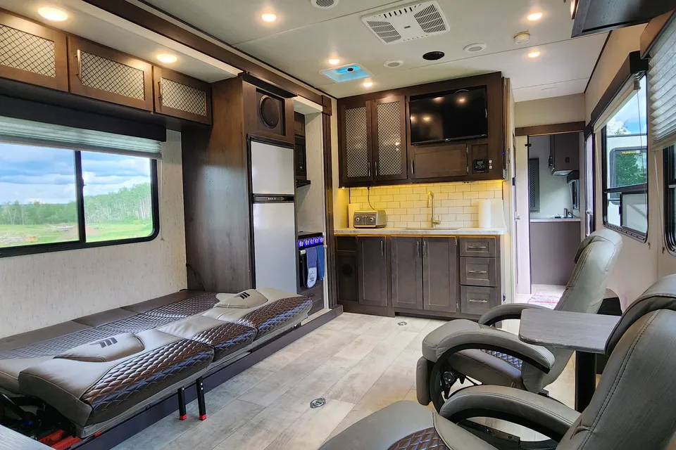 Miss Daisy's Grand Design Momentum G-class Toy Hauler