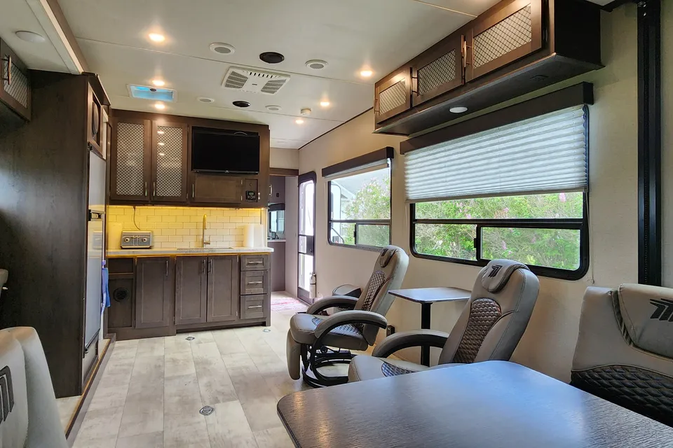 Miss Daisy's Grand Design Momentum G-class Toy Hauler