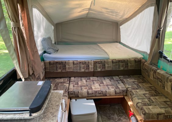 Sylvie's Jayco starcraft 1223 Tent Trailer