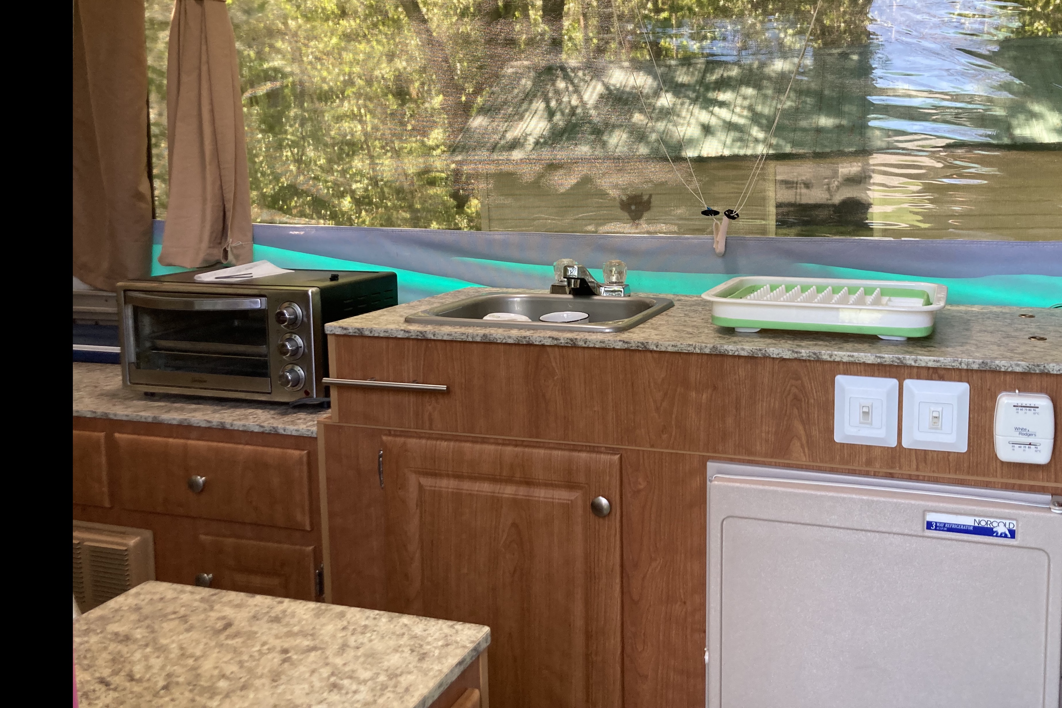 Sylvie's Jayco Jayco starcraft 1223 Tent Trailer