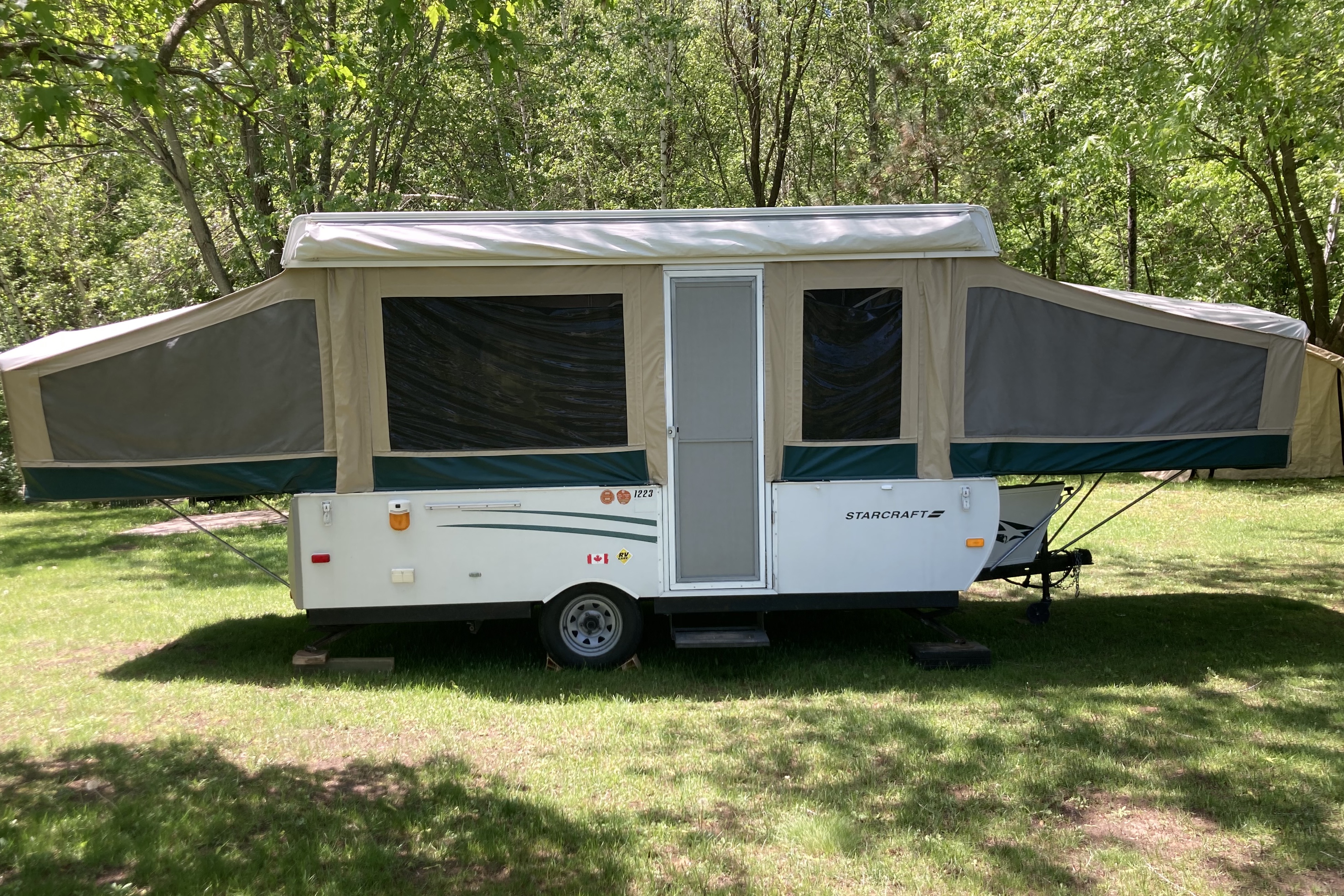 Sylvie's Jayco Jayco starcraft 1223 Tent Trailer