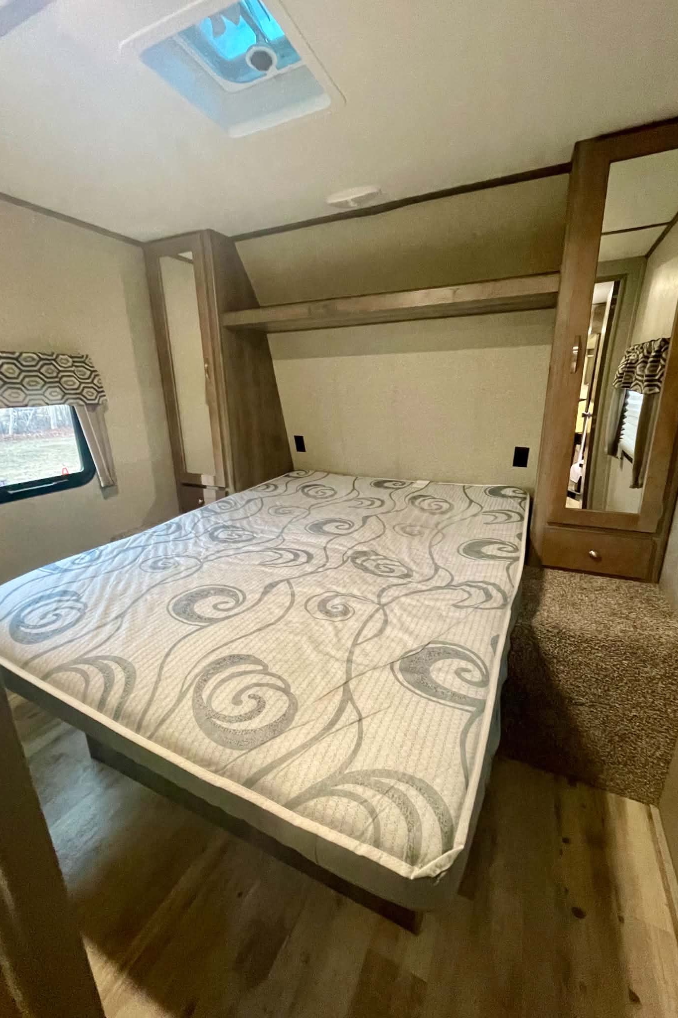 Dominic's Keystone Sprinter Travel Trailer
