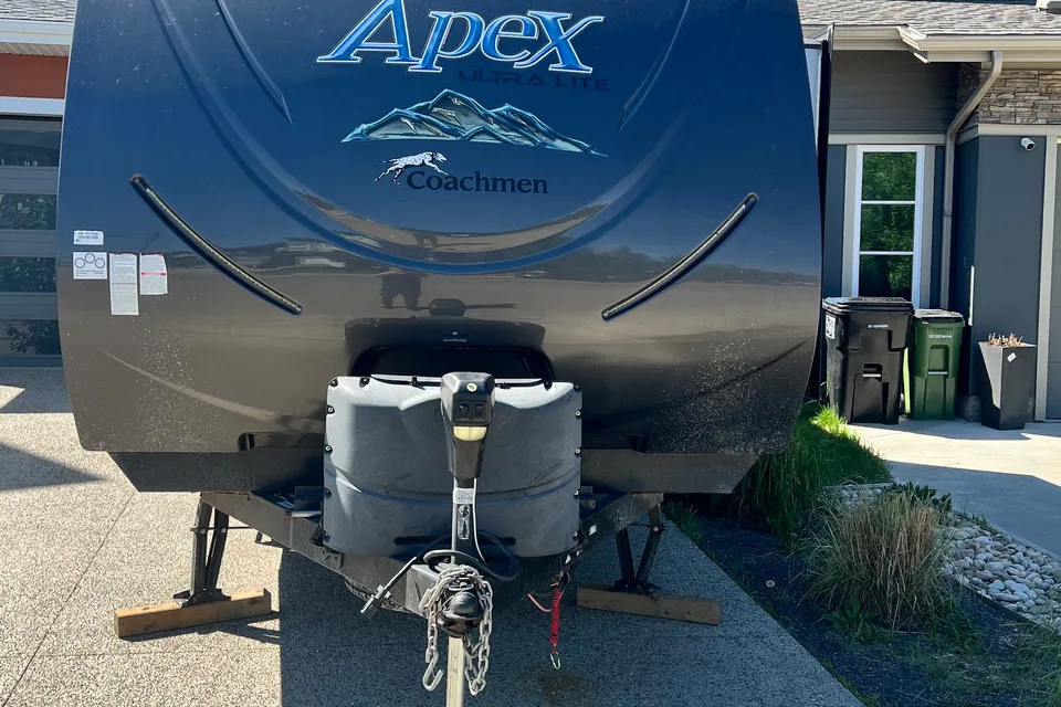 Adventure Awaits: Your Ultimate Mobile Escape – Full-size SUV and half-ton Truck towable