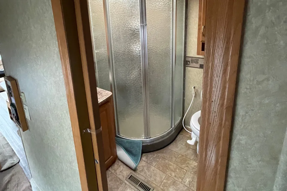 Canyon Trail Sedona Series M-33FSBI Fifth wheel