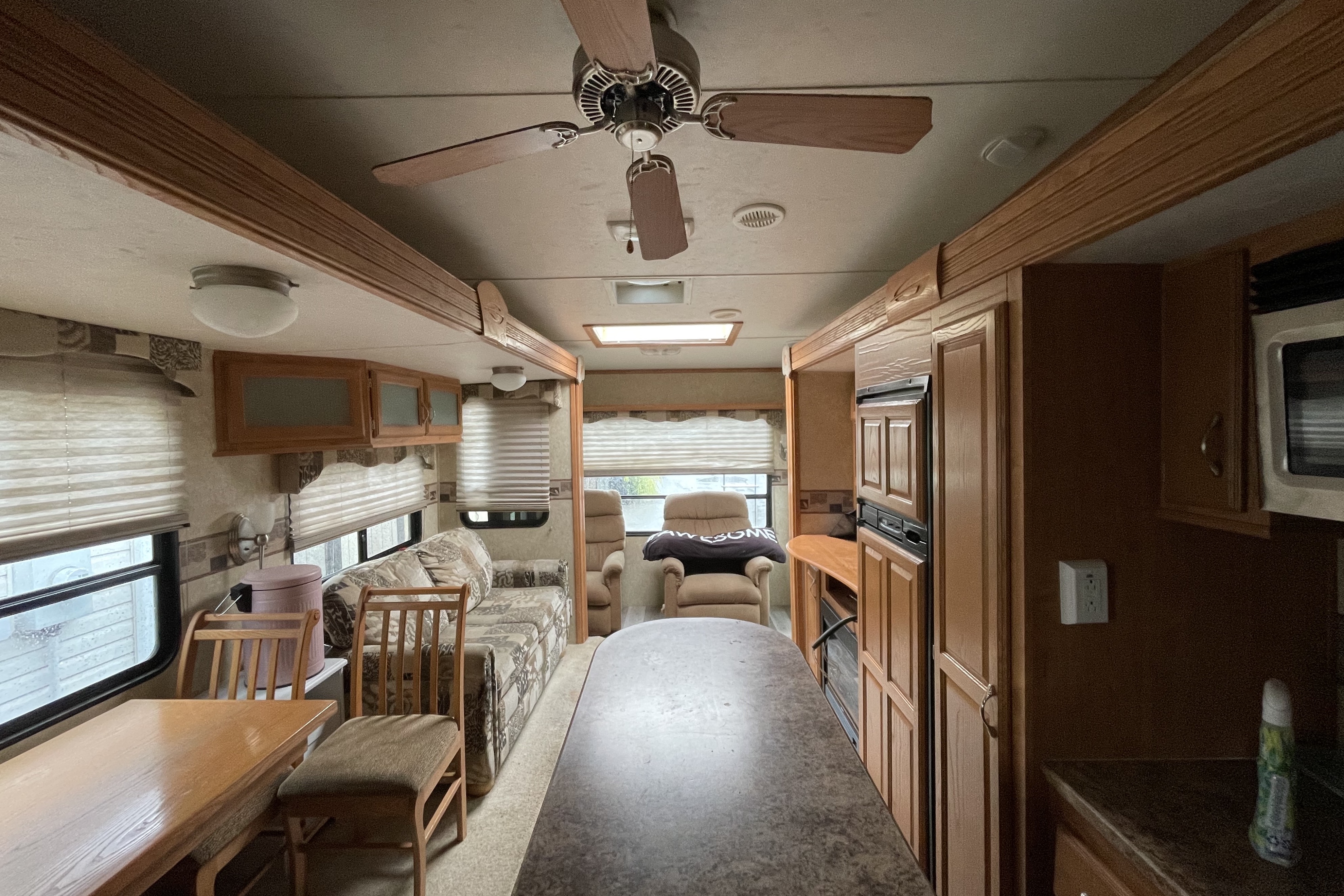 Canyon Trail Sedona Series M-33FSBI Fifth wheel