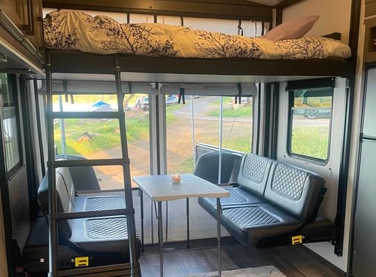 2021 30ft. Toy hauler with free kayaks and paddle boards