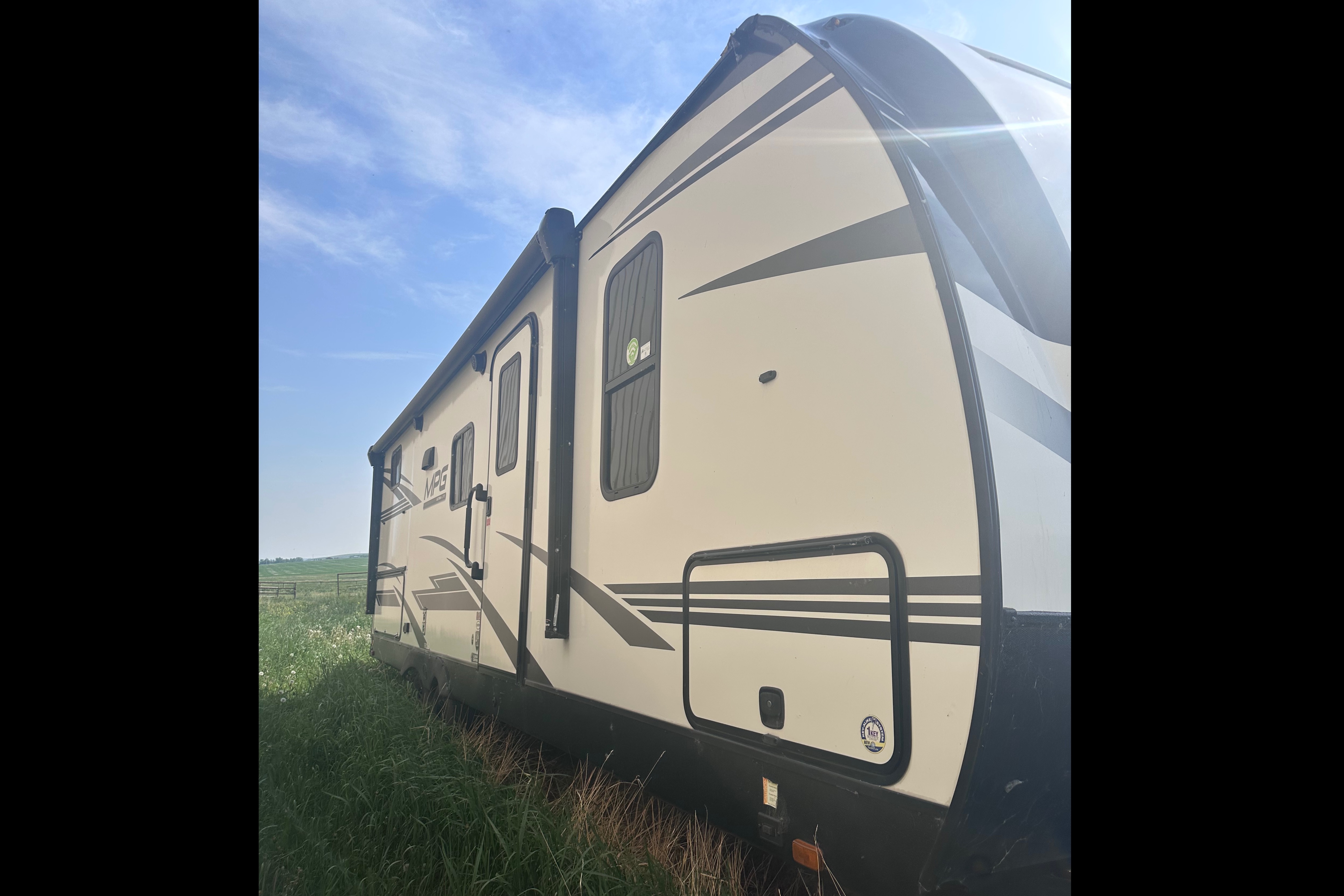 Tracy's MPG Ultra light mpg 2500 cruiser Travel Trailer