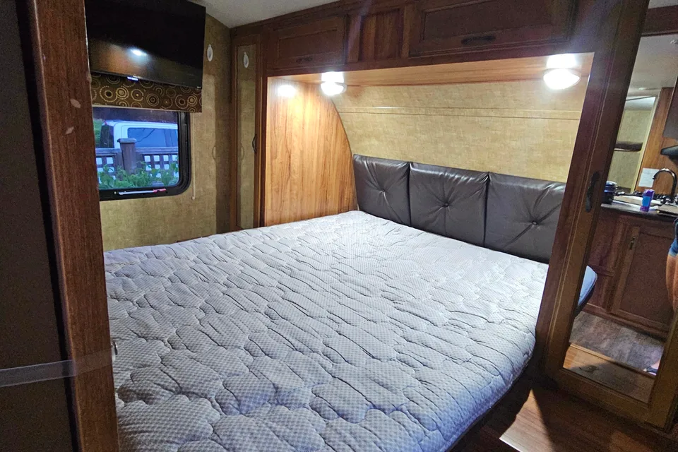 The Bear Cub KZ Spree C250BHS Travel Trailer