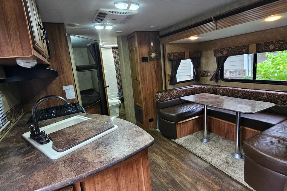 The Bear Cub KZ Spree C250BHS Travel Trailer