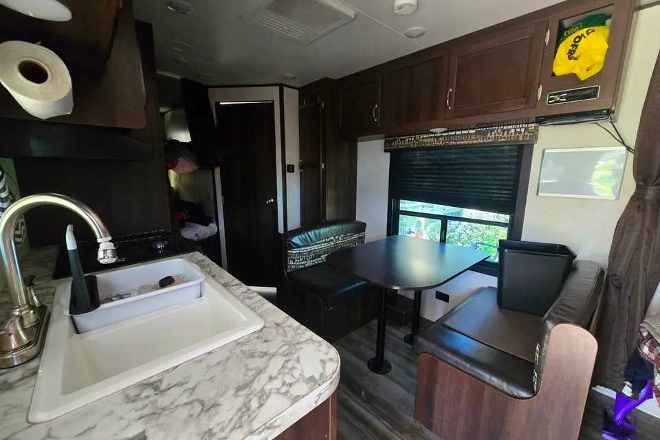 Jayco Flight - Travel Trailer