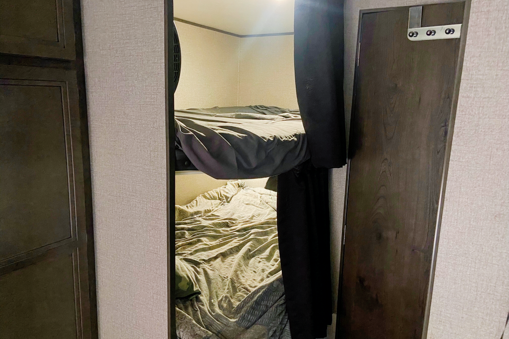 David's Jayco Jay flight 28BHBE  Travel Trailer